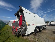 MER ACTROS BIPAC 2420